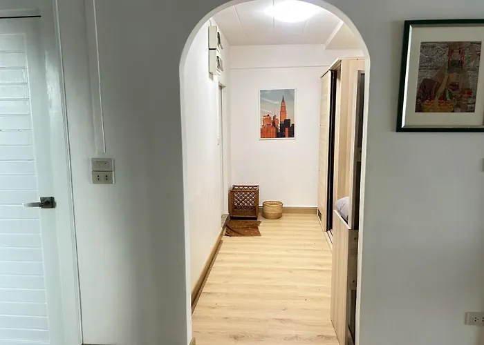 บ้านริมน้ำ Bann Rim Num Habitación en casa particular *
